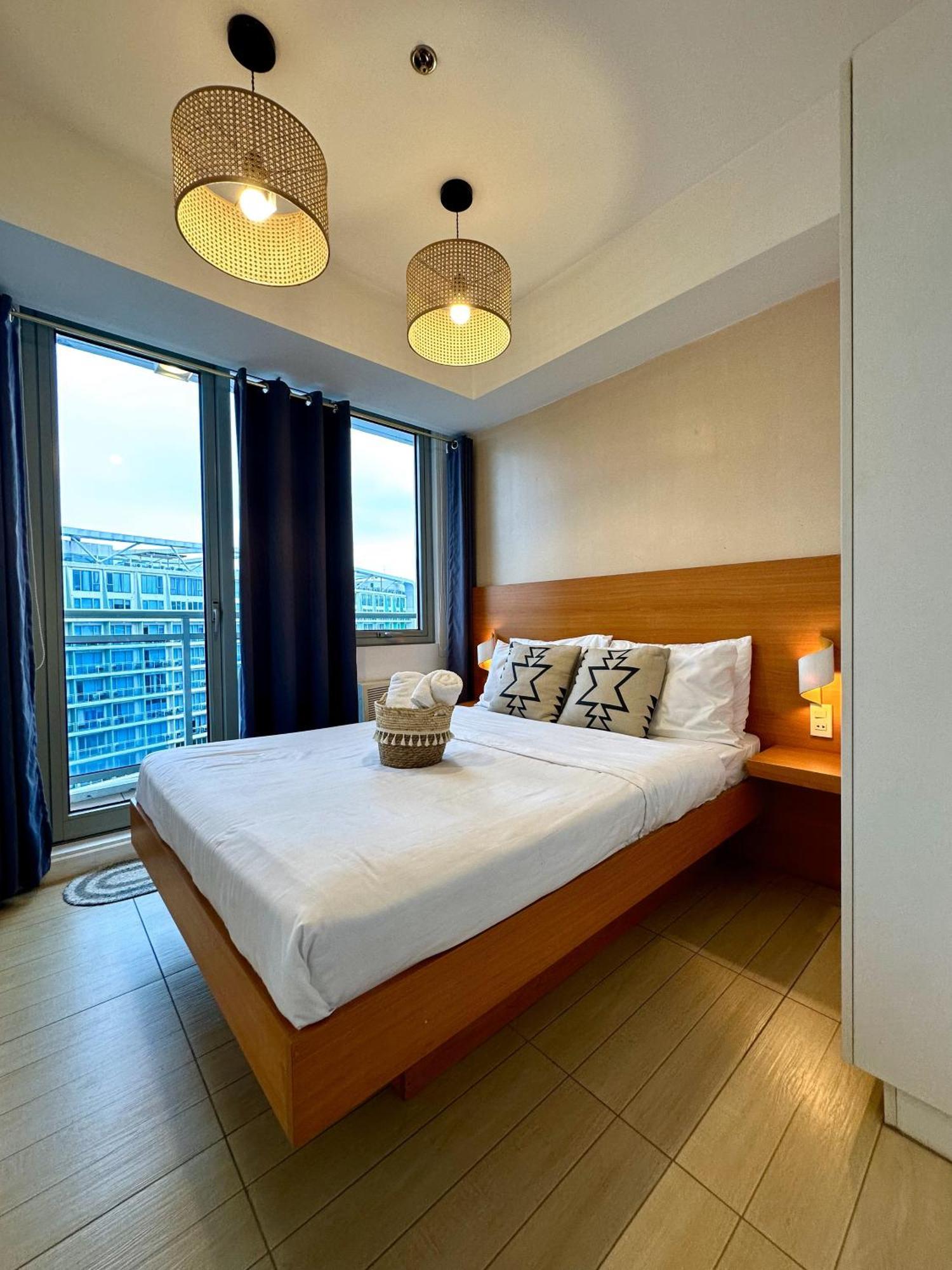 The Bahamas & Maldives Suites At Azure Residences Paranaque 15 Mins Manila Airport T3 외부 사진